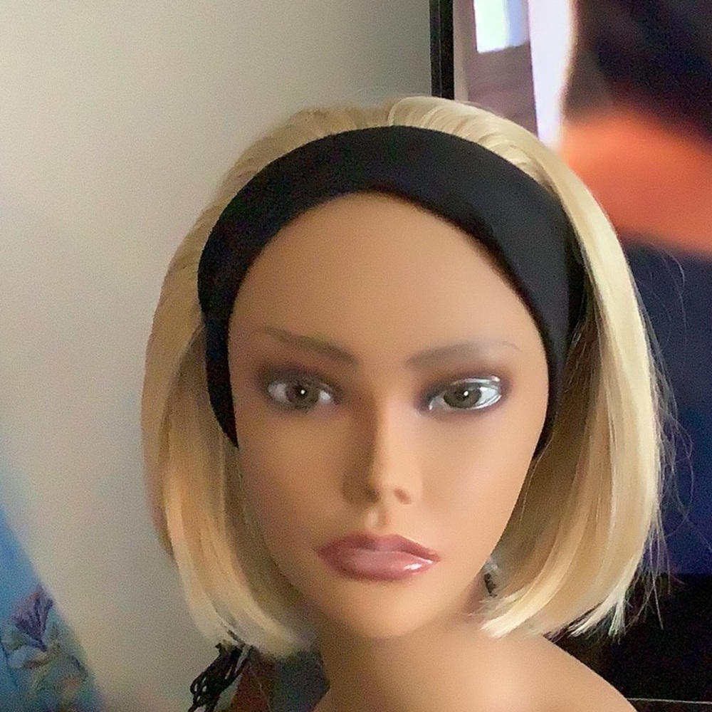 Chic Blonde Wig with Black Headband